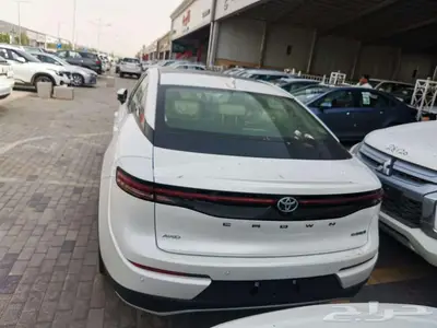 تويوتا كراون ماجيستا هايبرد موديل 2023 سعودي 7