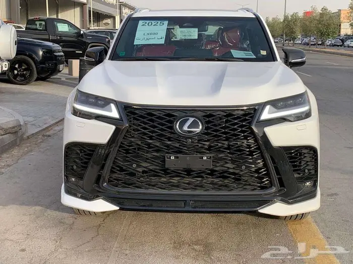 لكزس LX600 اف سبورت الساير بنزين 2025 0