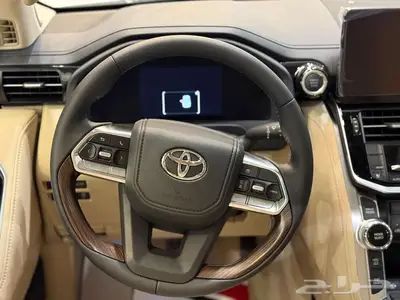 تويوتا لاندكروزر GXR-S سعودي 2025 قوي ومرونة على جميع الطرق 4