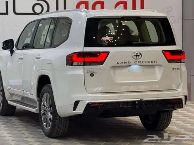 تويوتا لاندكروزر GXR-S سعودي 2025 قوي ومرونة على جميع الطرق 11