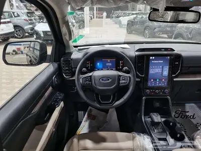 فورد ايفرست نص فل 2025 - سعودي جديد 7