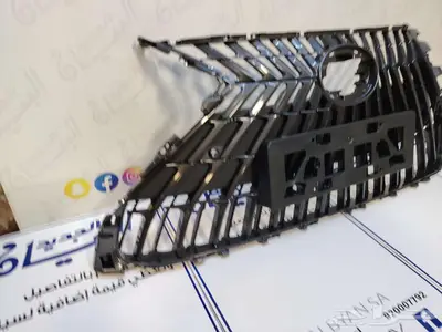 شبك لكزس ES 350 تجاري 2023 - 2024 1