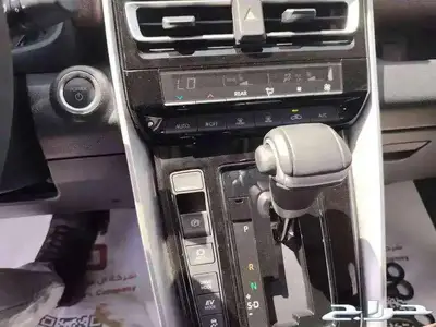 تويوتا انوفا VIP هايبرد فضي لوحات 2024 2