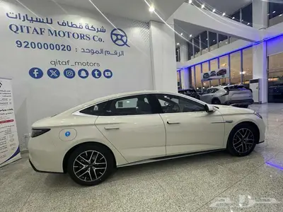 BYD SEAL 7 2025 ما بين هدوء الكهرباء.حماس البنزين _عرض 1