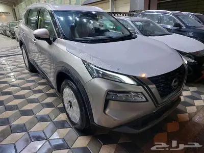 نيسان اكس تريل SV نص فل دبل 7 مقاعد 2025 18