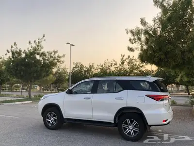 فورتشنر 2019 سعودي بدي وكاله دبل 4X4 بنزين 4
