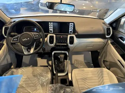 عرض خاص كيا سونيت ستاندر 2024 7