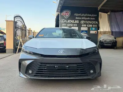 تويوتا كامري E هايبرد 2025 متاح اقساط و كاش 1