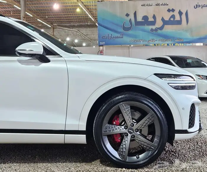 جينسيس GV70..2023 13