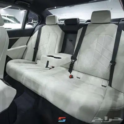 بي ام دبليو 520 موديل 2025 11