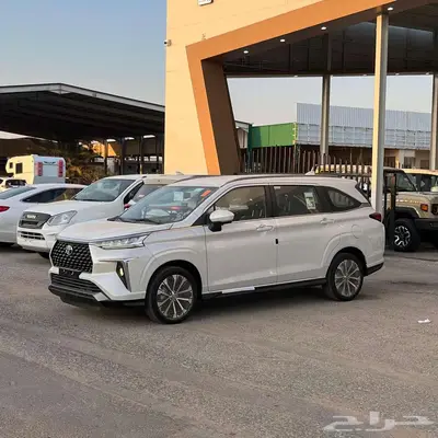 تويوتا فيلوز 2025 3