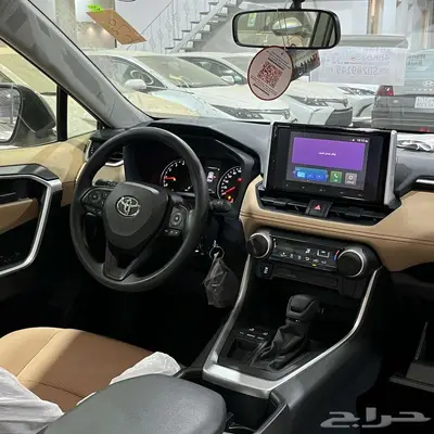 تويوتا راف فور LE بنزين 2025 - عروض الأقساط 4