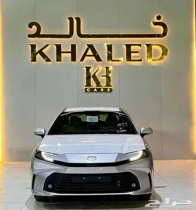 كامري E موديل 2025 4