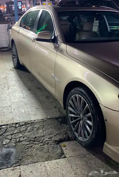 بي ام دبليو 2010 0