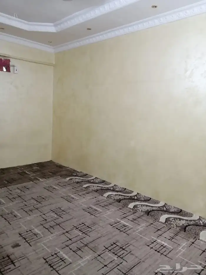 عماره للبيع مساحه 220م على شارع 20 2