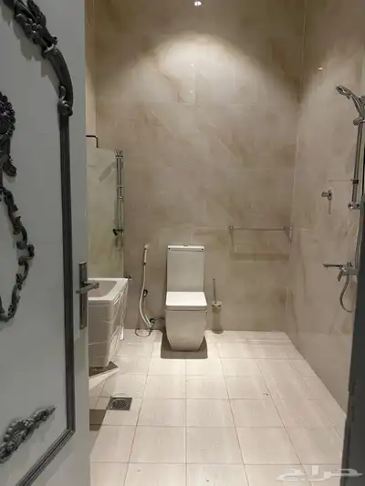 للبيع فله فاخره في شمال جده حي ابحر 3
