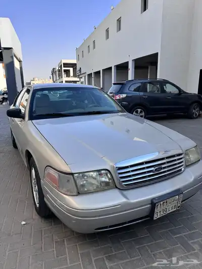 كراون فكتوريا 2011 فورد 0