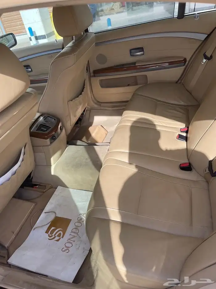 للبيع BMW 750Li موديل 2006 8
