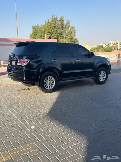 اربعة سلندر 2015 بدون دبل. ممشى 332 الف فقط. ثاني مالك 0