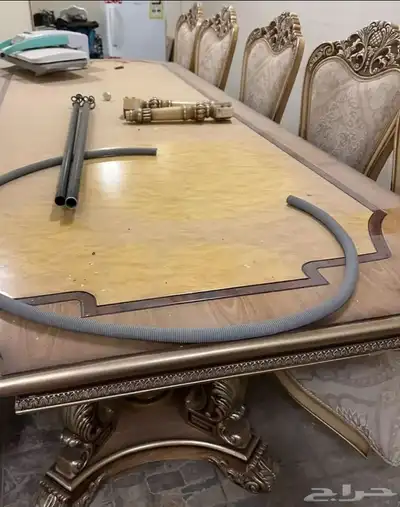 طاولة طعام فخمه مع بوفيه عشر كراسي 1
