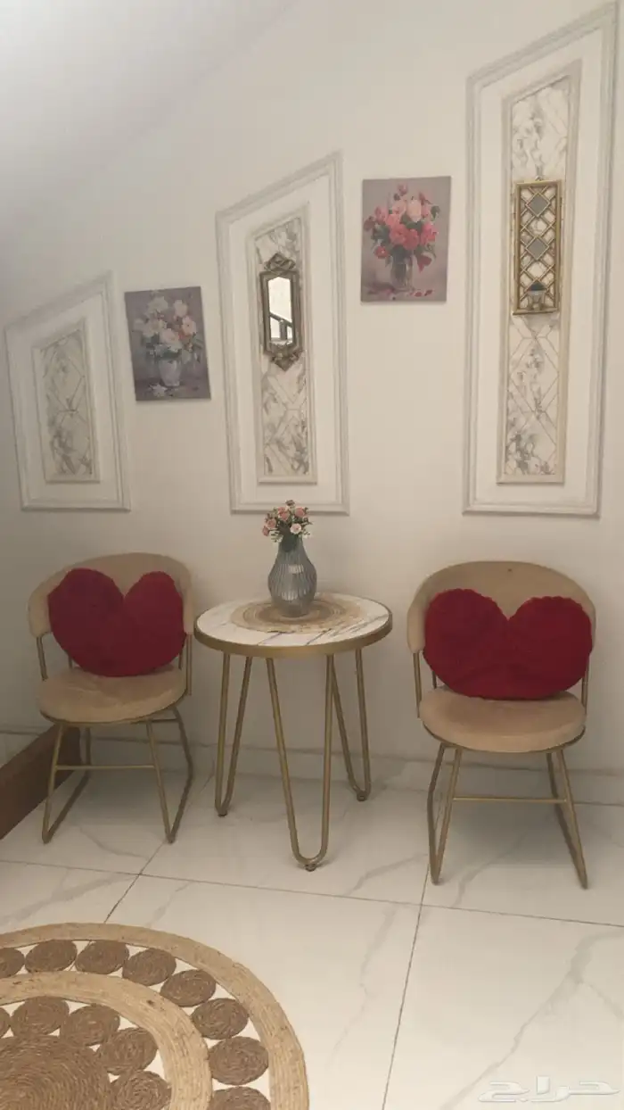 طاوله ولمبه للبيع 1