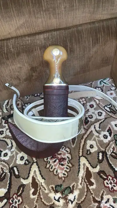 جنبيه حك زراف الجنبيه كفو سله خضرمي خطمه فضه 0