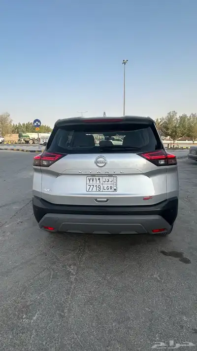 اكس تريل 2023 11