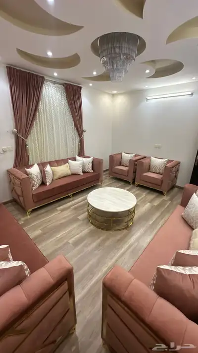 كنب للبيع (التواصل عن طريق الواتس او اتصال فقط ) 0