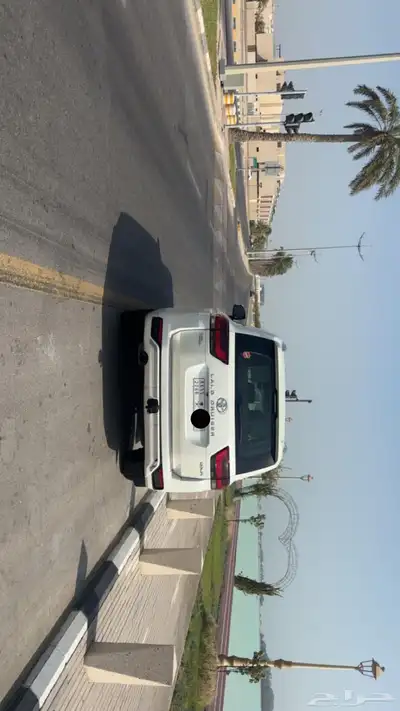 لاندكروزر 2022 L4 2