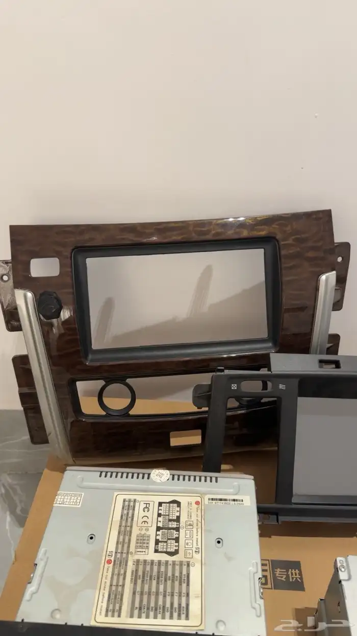 شاشه باترول مع مسجل مع ديكور 3
