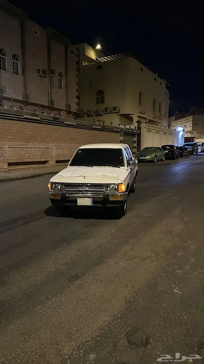 هايلكس 1995 مخزن 0