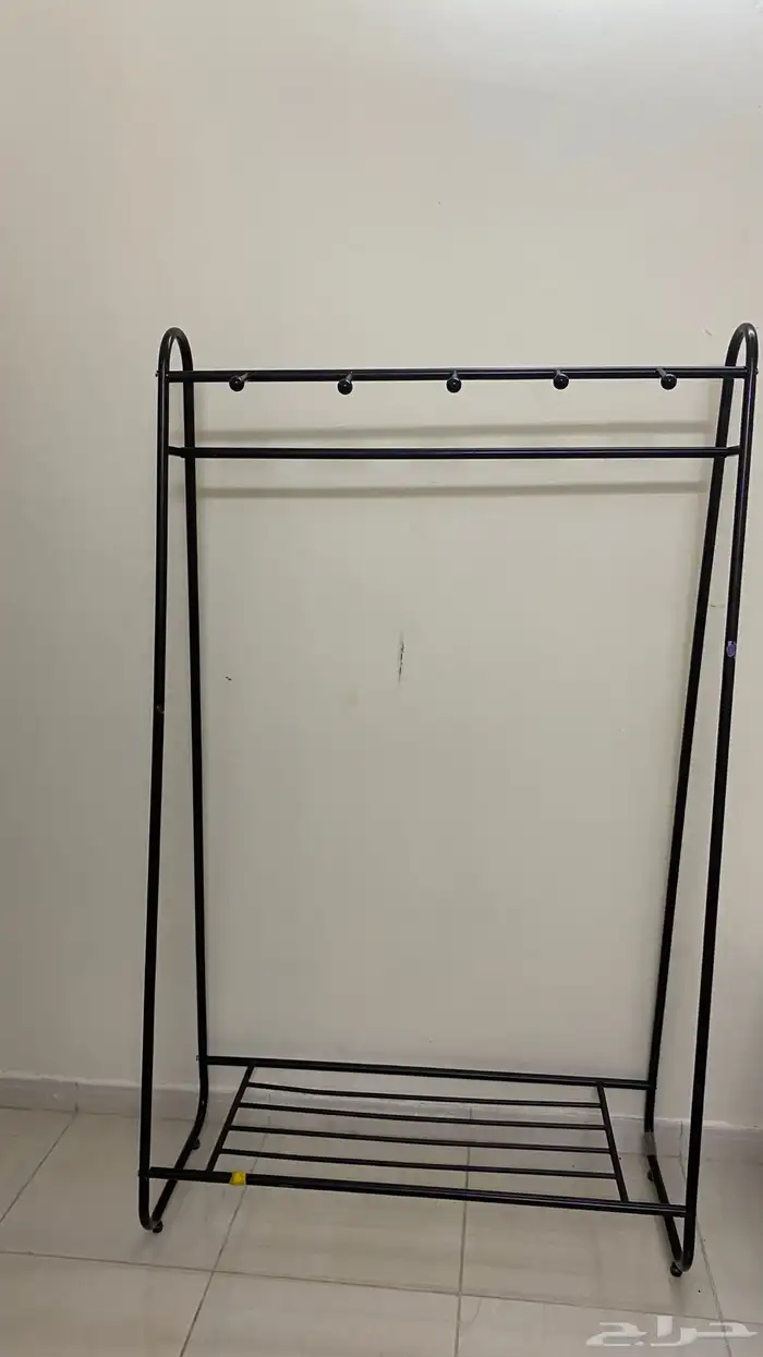 علاقة ملابس 0