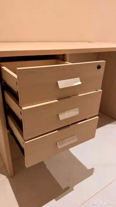 مكتب للبيع 2