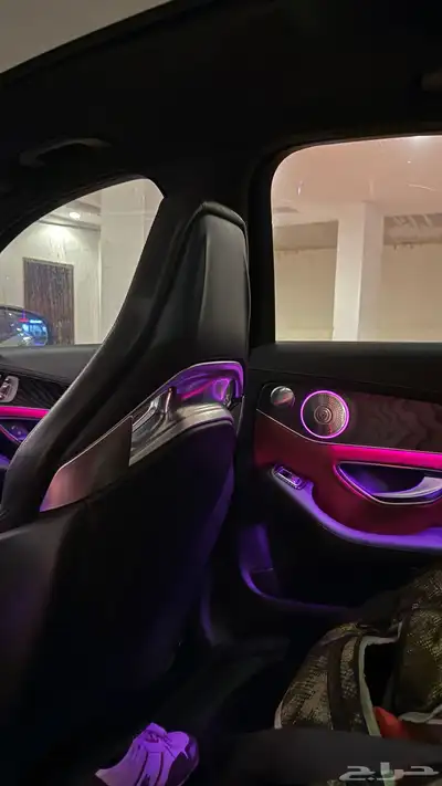 مرسيدس C300 2015 نظيف للمستخدم كت 63 amg مقاعد ريكارو سيت 9