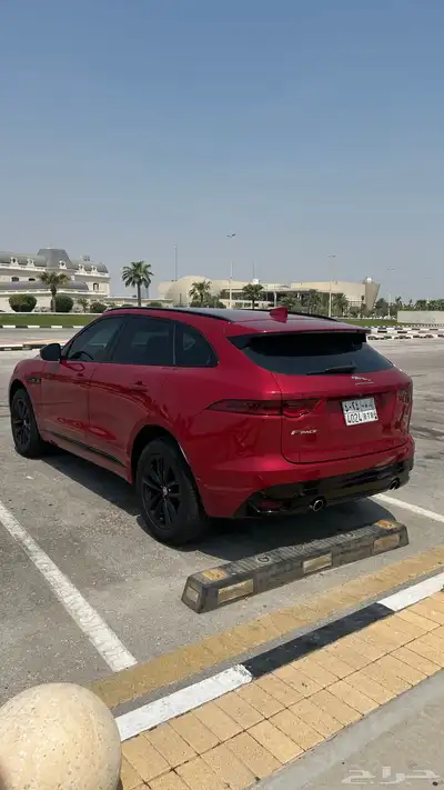 للبيع جاكوار اف بيس 5