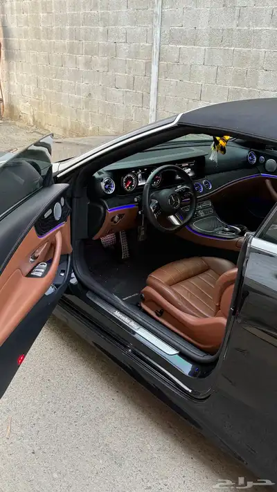 MERCEDES E-300 COUPE (AMG) 5