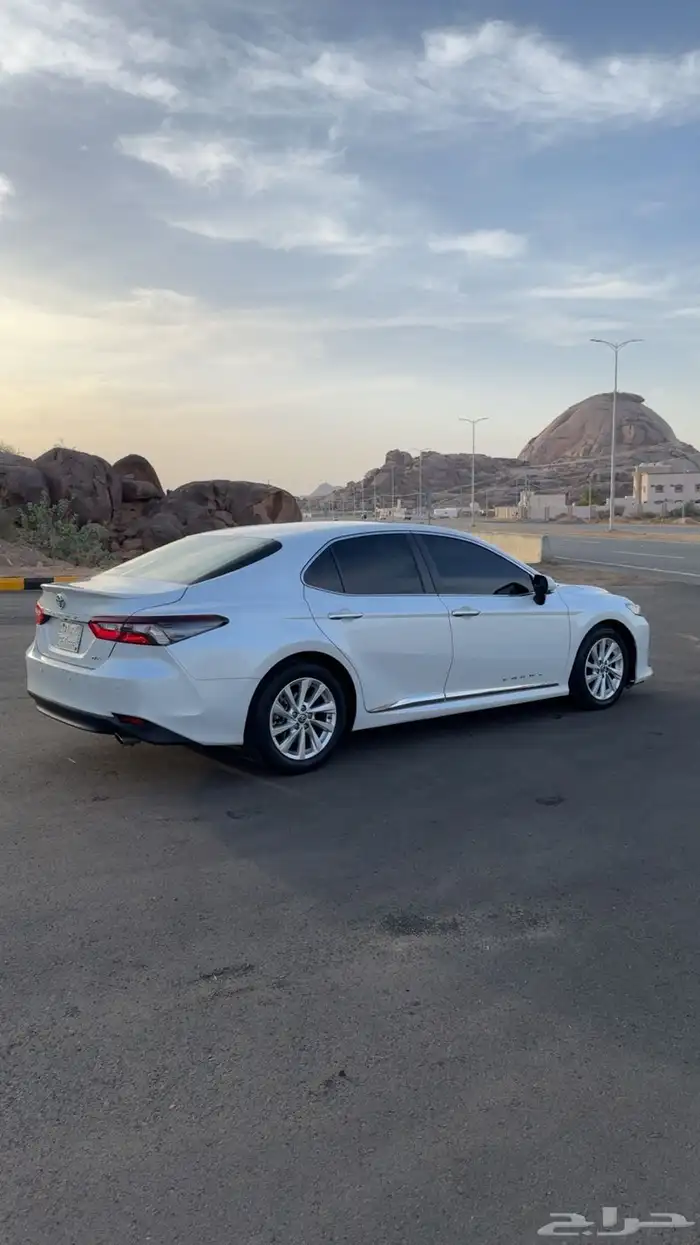 كامري 2023 4