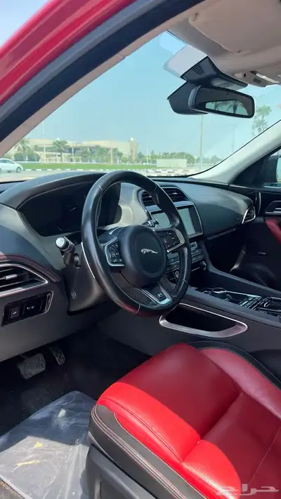 للبيع جاكوار اف بيس 13