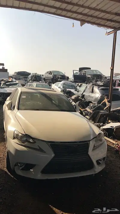 تشليح قطع غيار لكزس Rx350 2012 مصدوم 24