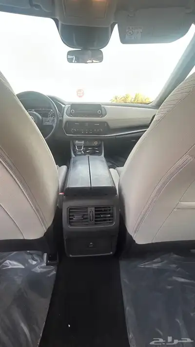 اكس تريل 2023 8