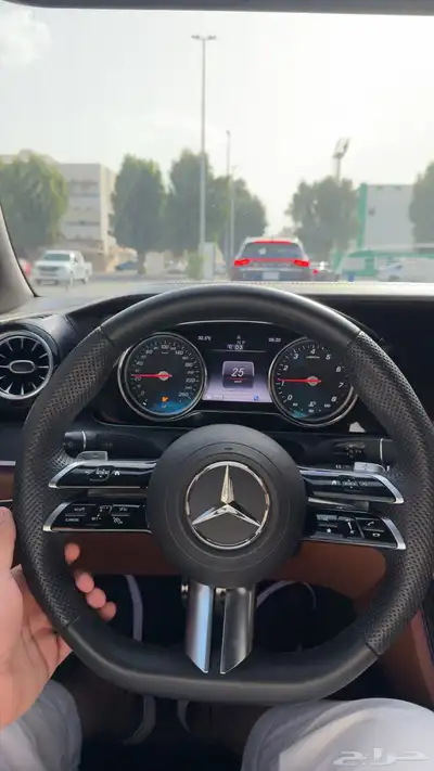 MERCEDES E-300 COUPE (AMG) 12