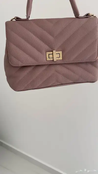 شنطة ella ب 30 0