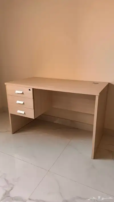 مكتب للبيع 1