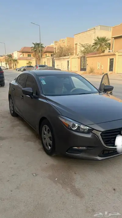 للبيع مازدا 3 1