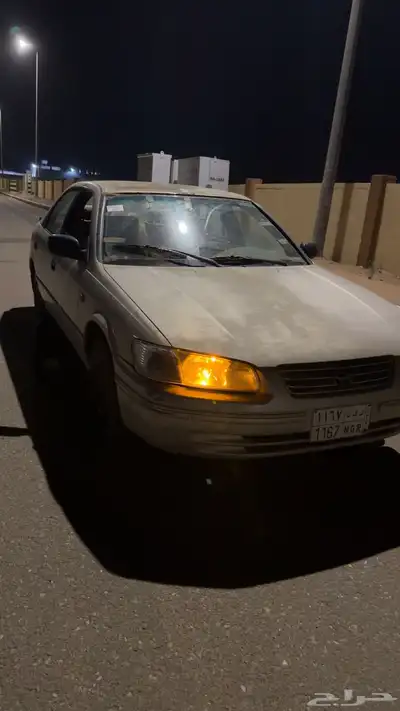 للبيع كامري 2001 2