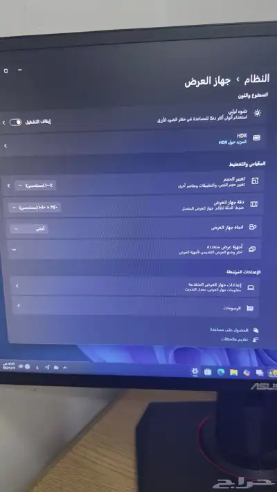 كمبيوتر مكتبي للألعاب والتصميم مع طاولة 6