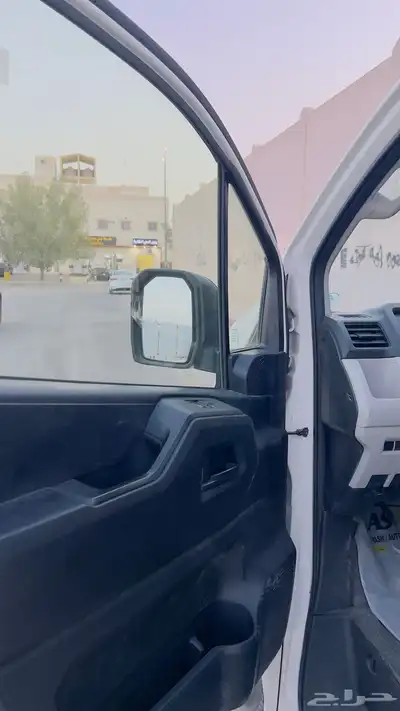 تويوتا باص بضاعه هايس ديزل 13