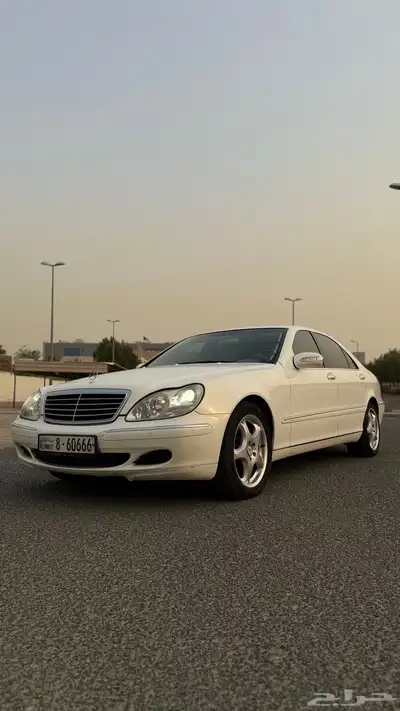 مرسيدس فياقرا 350 (مخزن) 2