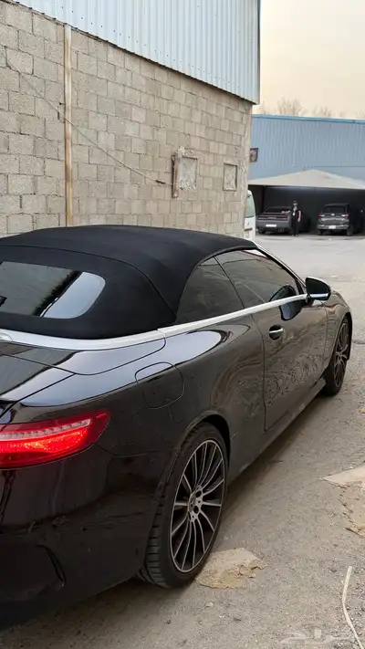 MERCEDES E-300 COUPE (AMG) 2