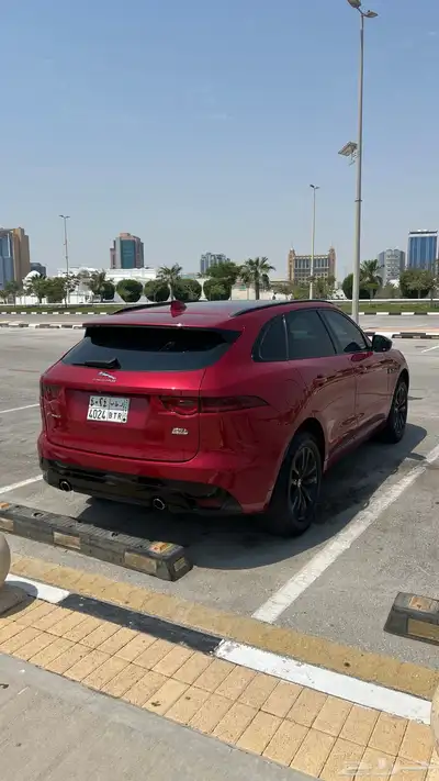 للبيع جاكوار اف بيس 4